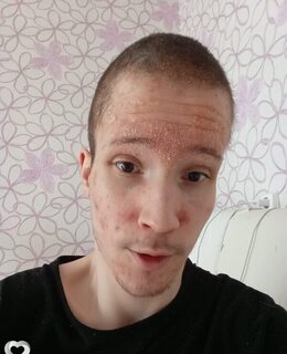 Артём